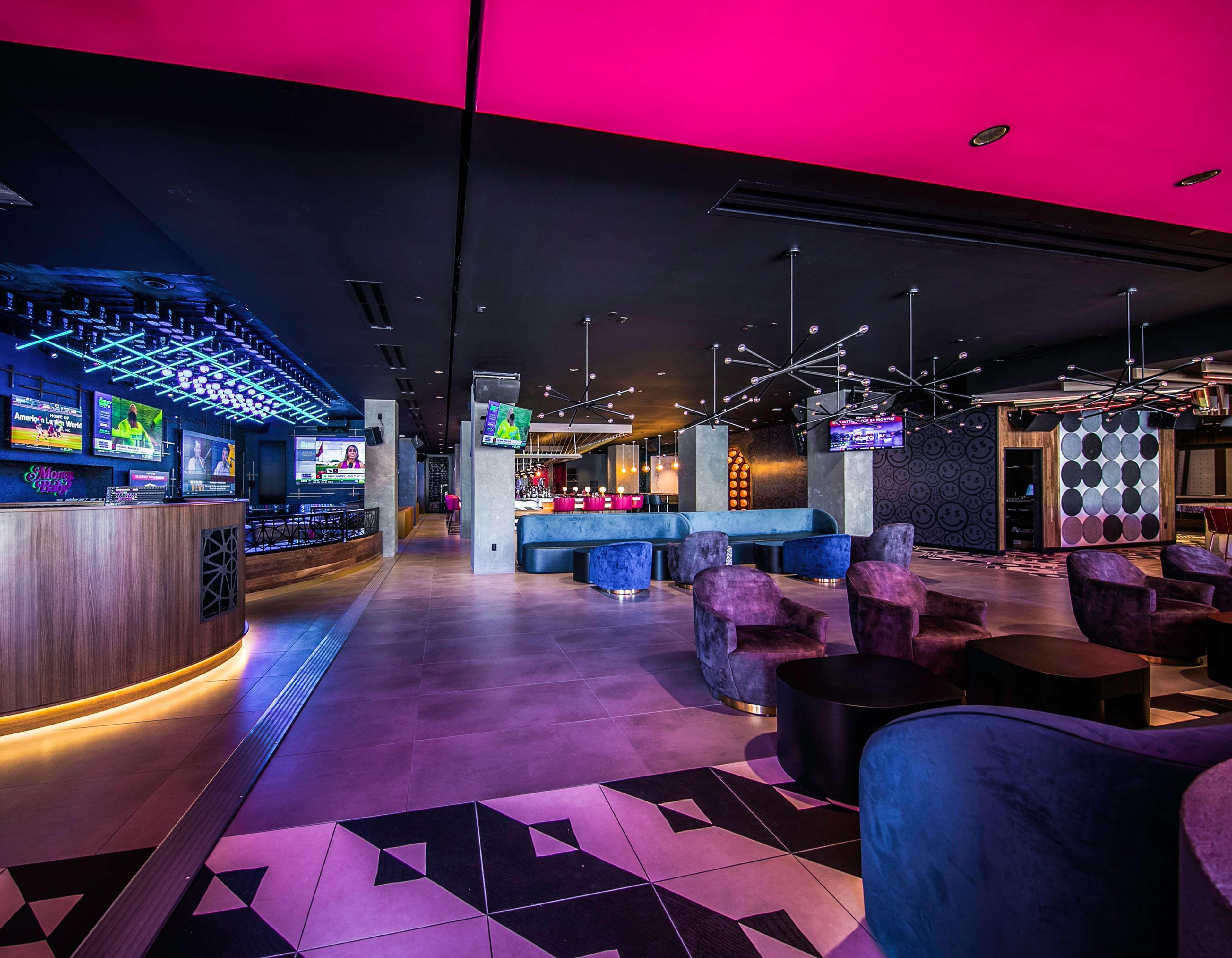 Resort Virgin Las Vegas, Curio Collection By Hilton